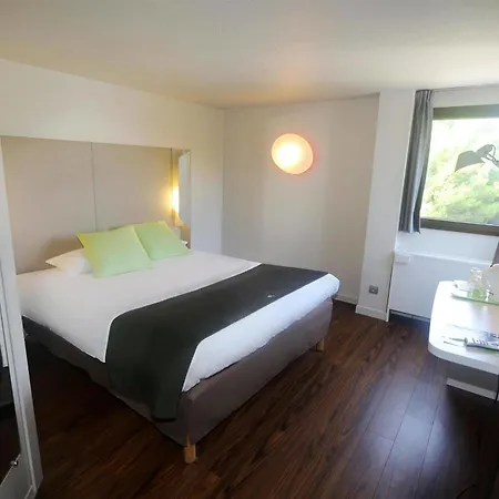 Campanile Αντίμπ