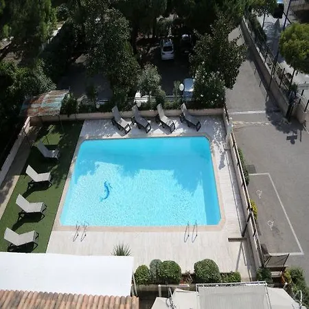 Hotell Campanile 3*