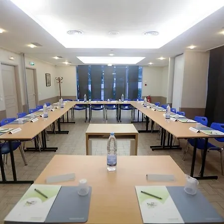 Campanile 3* Antibes